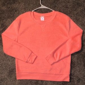 New w/o tags hot pink No Boundaries crew size SM!